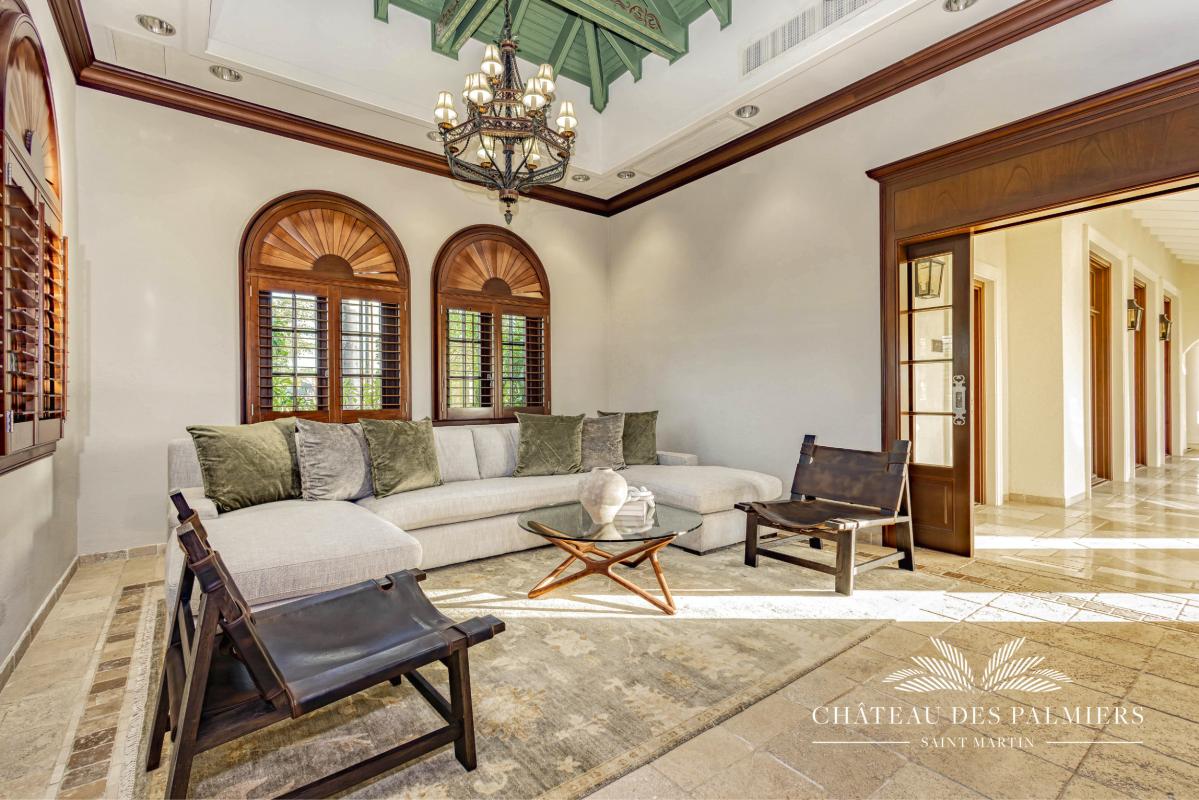 12.Location villa Chateau des Palmiers accés mer Terres Basses Saint Martin_salon